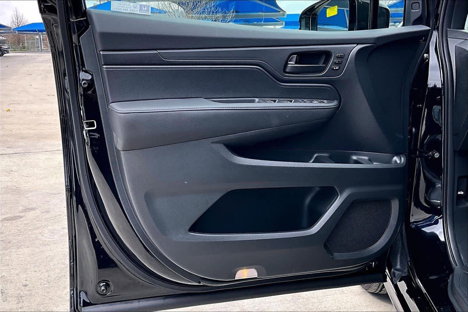 Used 2026 Honda Odyssey Sport-L image 10