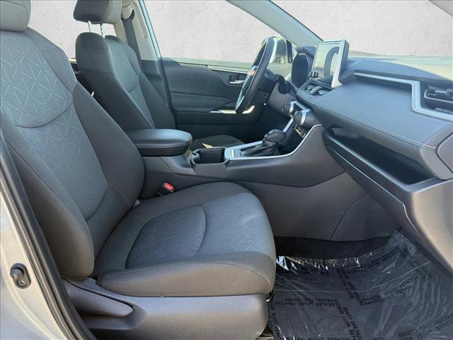 Used 2025 Toyota RAV4 XLE w/ Weather Package image 11