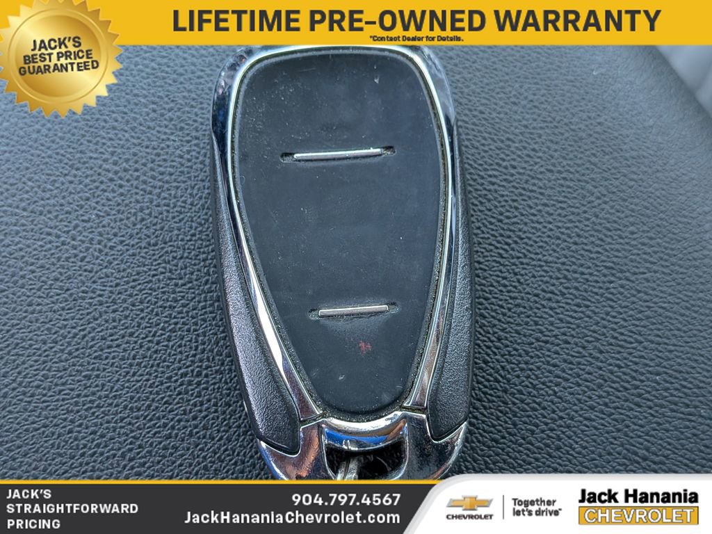 Certified 2021 Chevrolet Equinox LS w/ LS Convenience Package FWD image 30