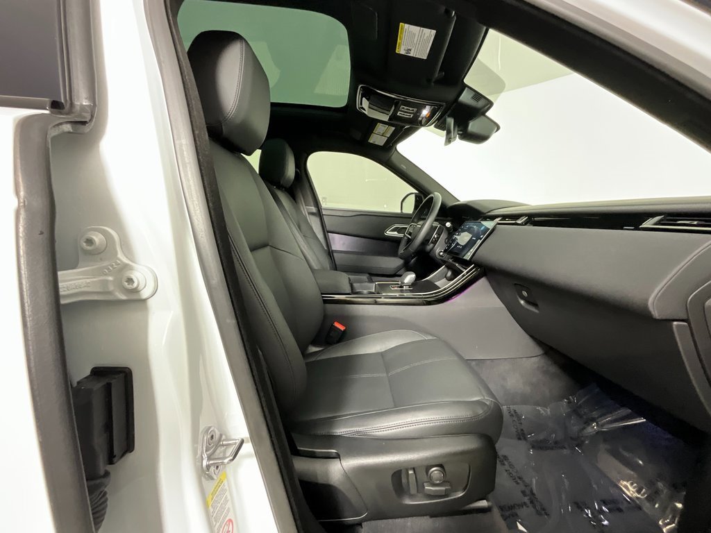 Used 2026 Land Rover Range Rover Velar Dynamic SE image 21