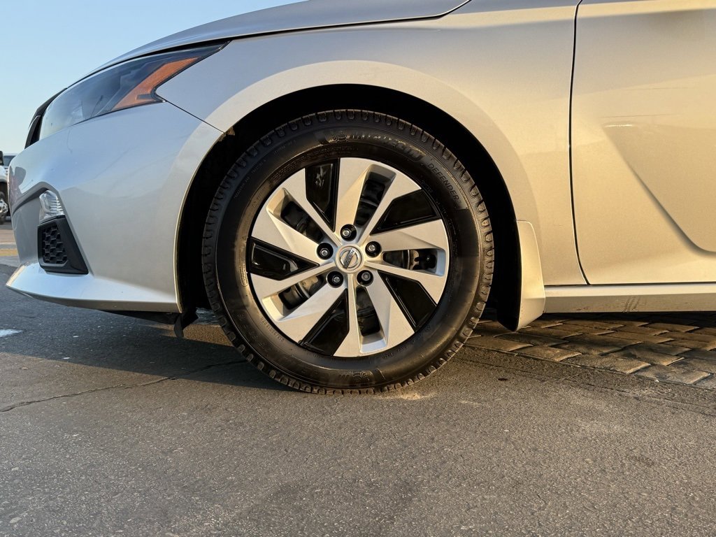 Used 2022 Nissan Altima 2.5 S image 6