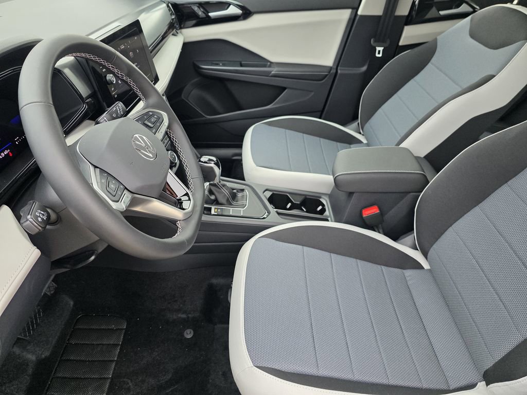 New 2026 Volkswagen Taos S FWD image 9