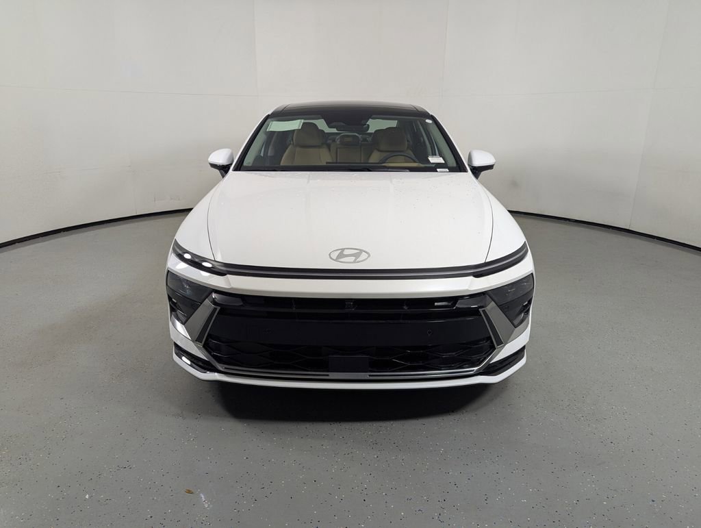 Certified 2025 Hyundai Sonata Limited image 2