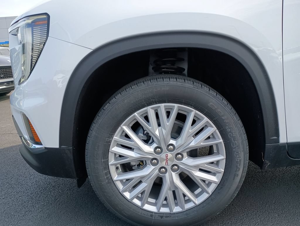New 2026 GMC Acadia Elevation w/ Elevation Premium Package FWD image 16