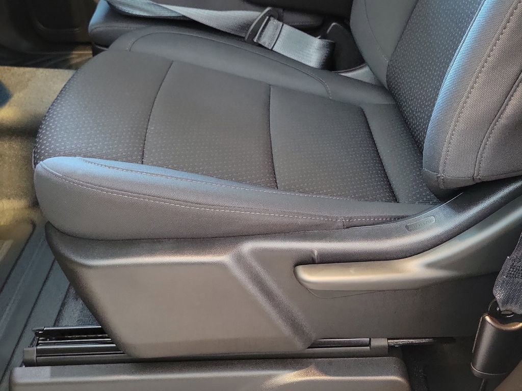 Used 2026 Chevrolet Silverado 1500 W/T w/ WT Value Package image 12