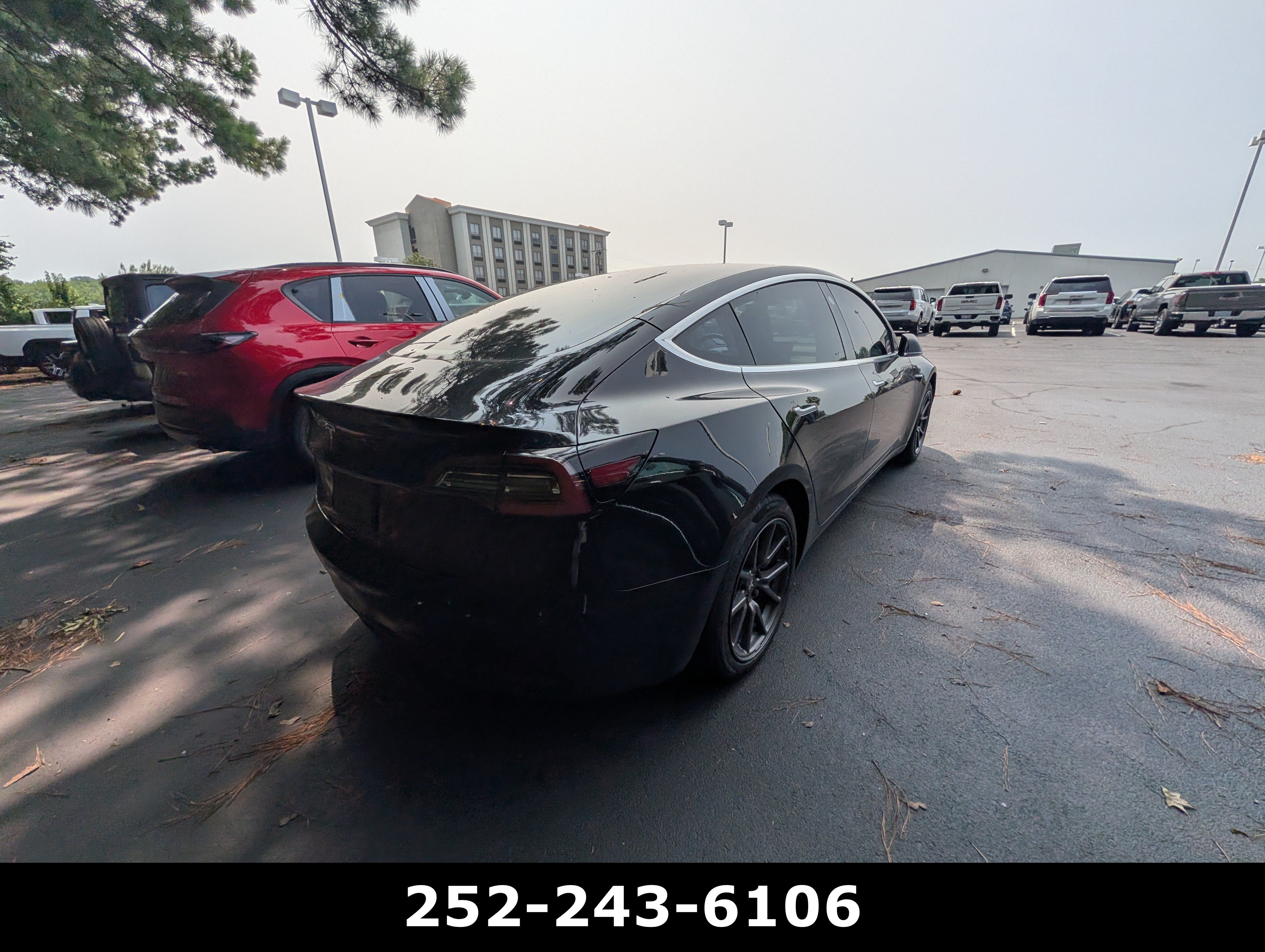 Used 2019 Tesla Model 3 Mid Range RWD image 4