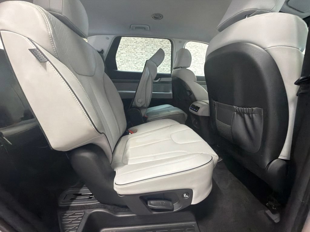 Used 2024 Hyundai Palisade SEL FWD image 13