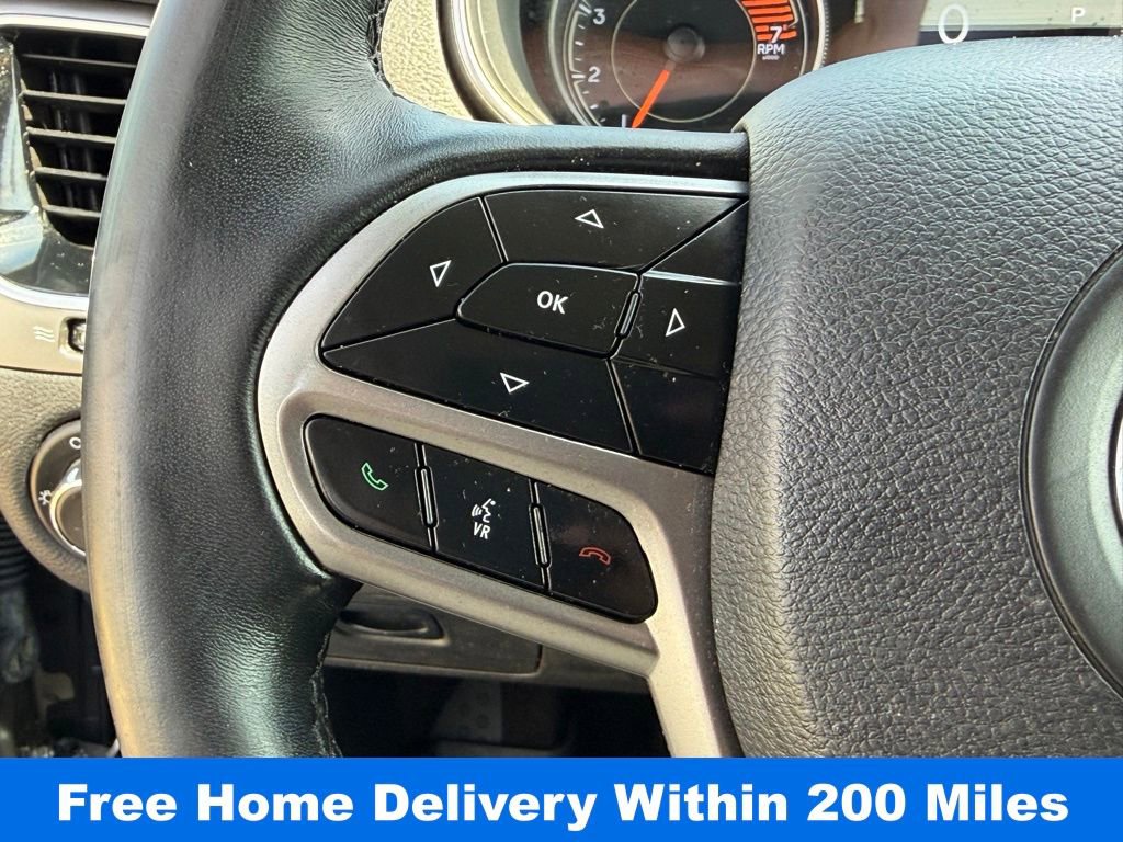 Used 2019 Jeep Cherokee Limited w/ Luxury Group image 22