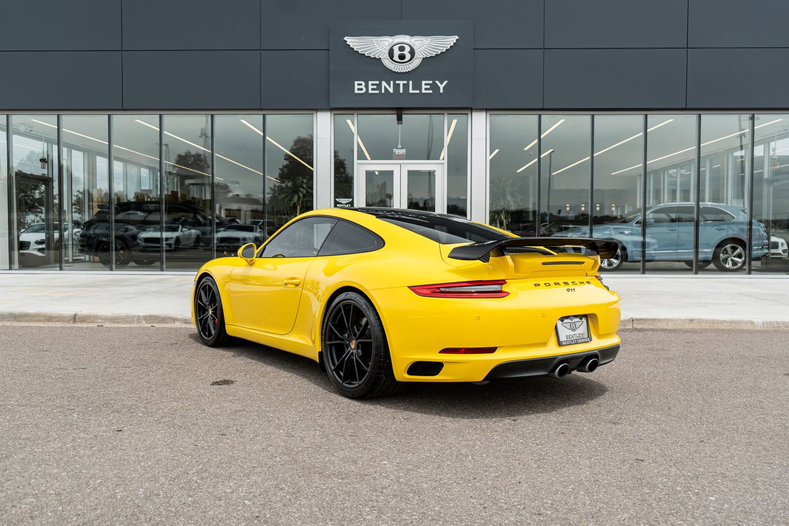 Used 2017 Porsche 911 Carrera S RWD image 8