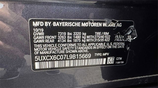 Used 2020 BMW X7 M50i w/ Executive Package image 44