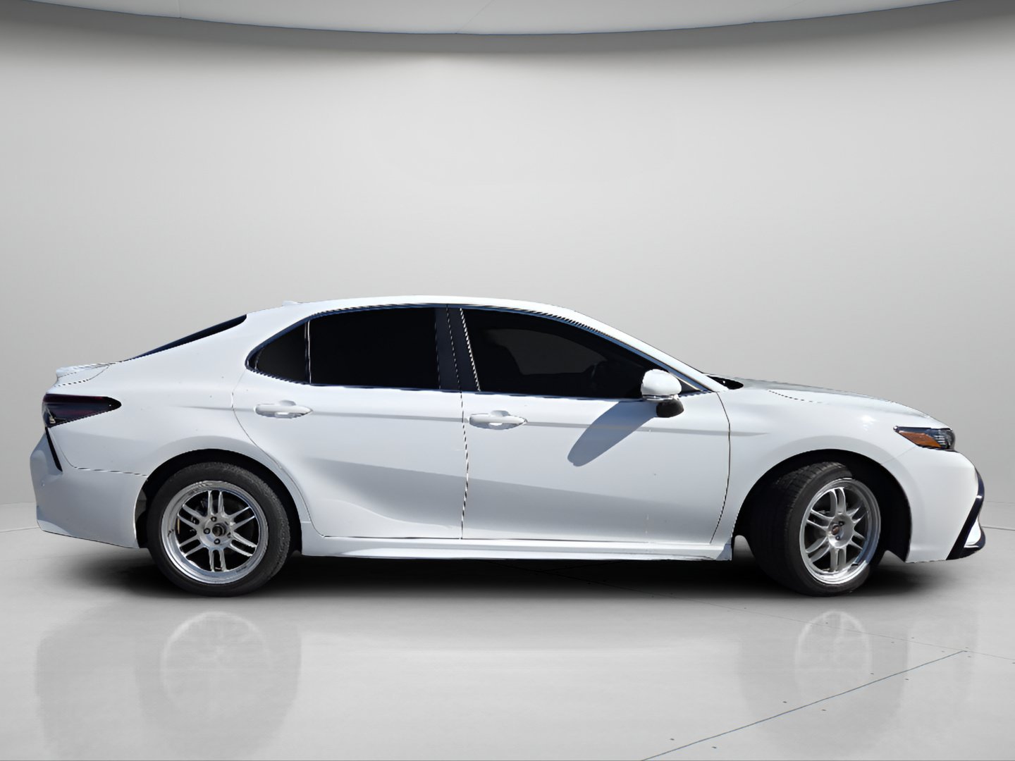 Used 2023 Toyota Camry SE AWD/4WD image 20