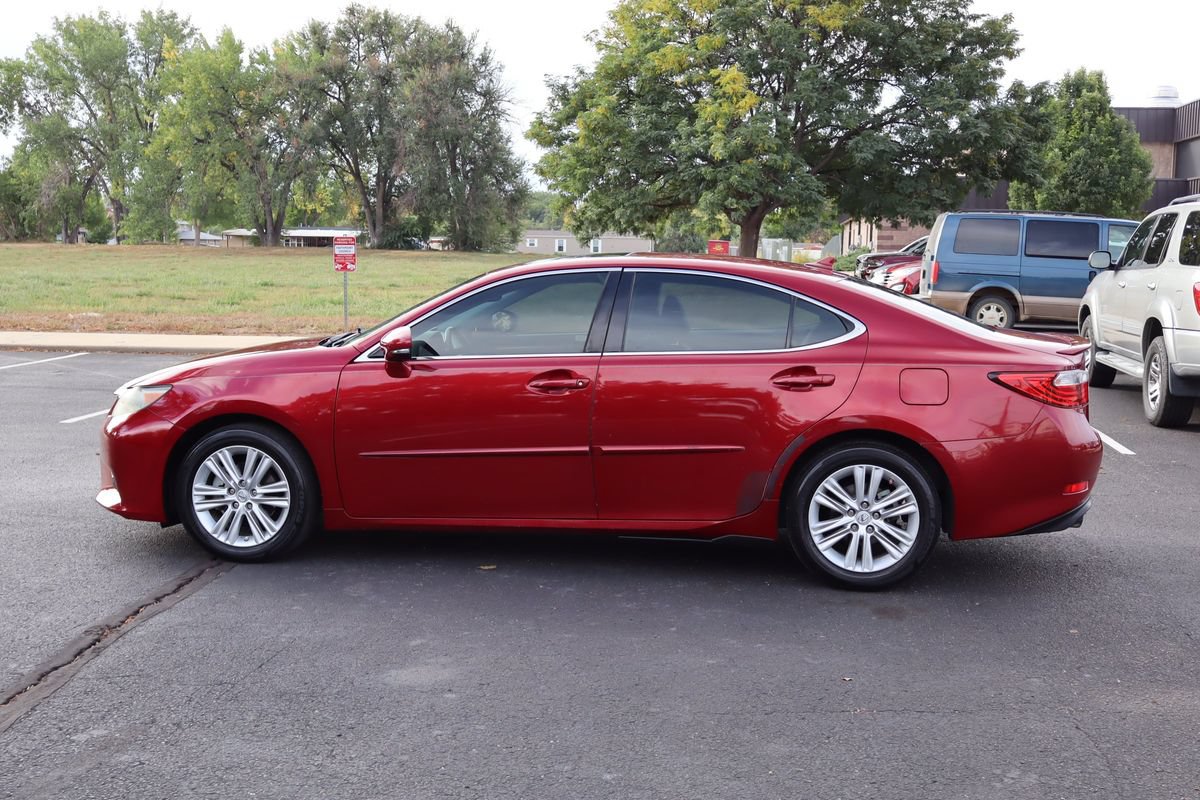 Used 2013 Lexus ES 350 w/ Premium Pkg FWD image 9