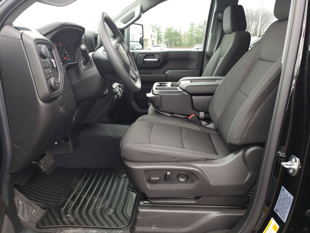 New 2026 Chevrolet Silverado 2500 Custom w/ Custom Value Package image 9