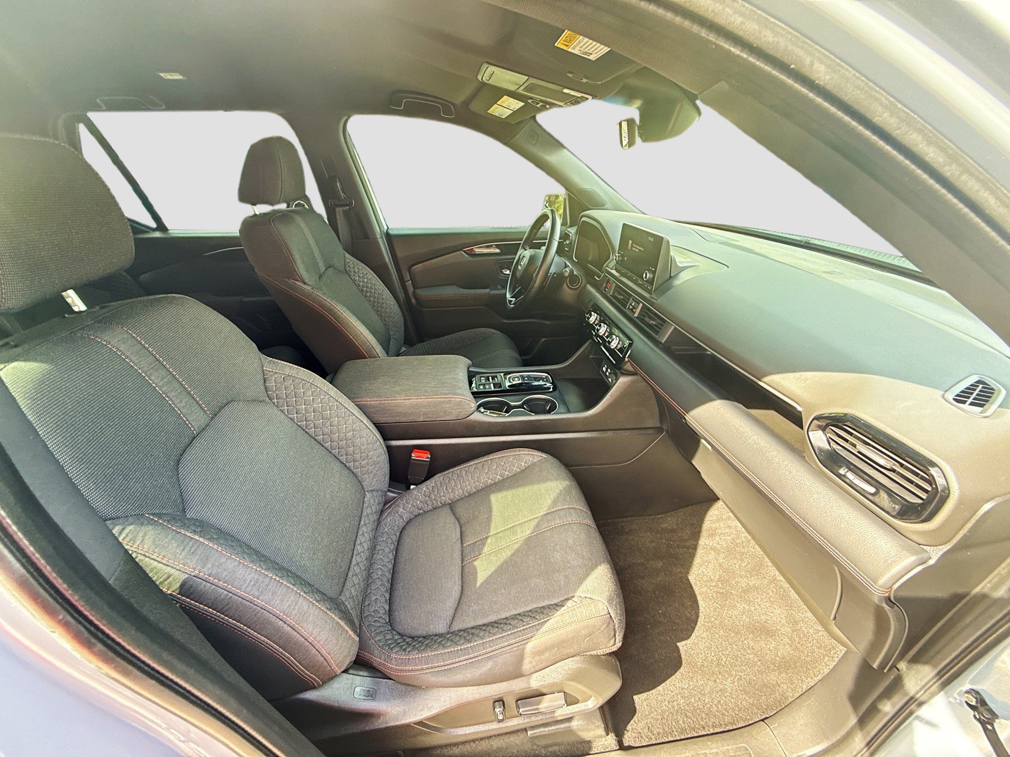 Used 2023 Honda Pilot Sport image 31