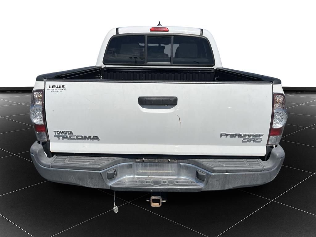 Used 2014 Toyota Tacoma PreRunner w/ SR5 Package RWD image 4
