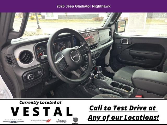 Used 2025 Jeep Gladiator Sport image 13