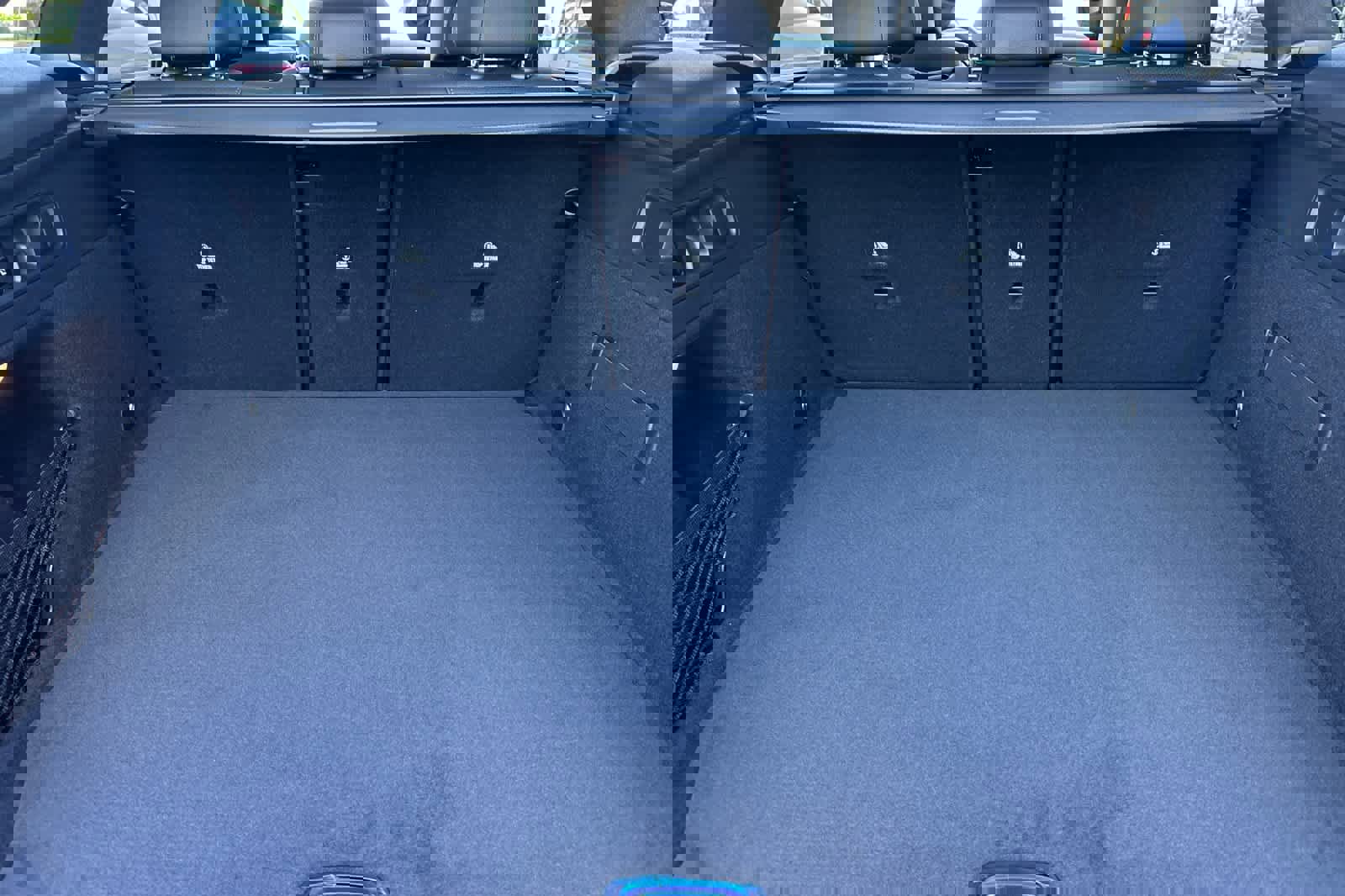 New 2026 Mercedes-Benz GLC 300 4MATIC image 14