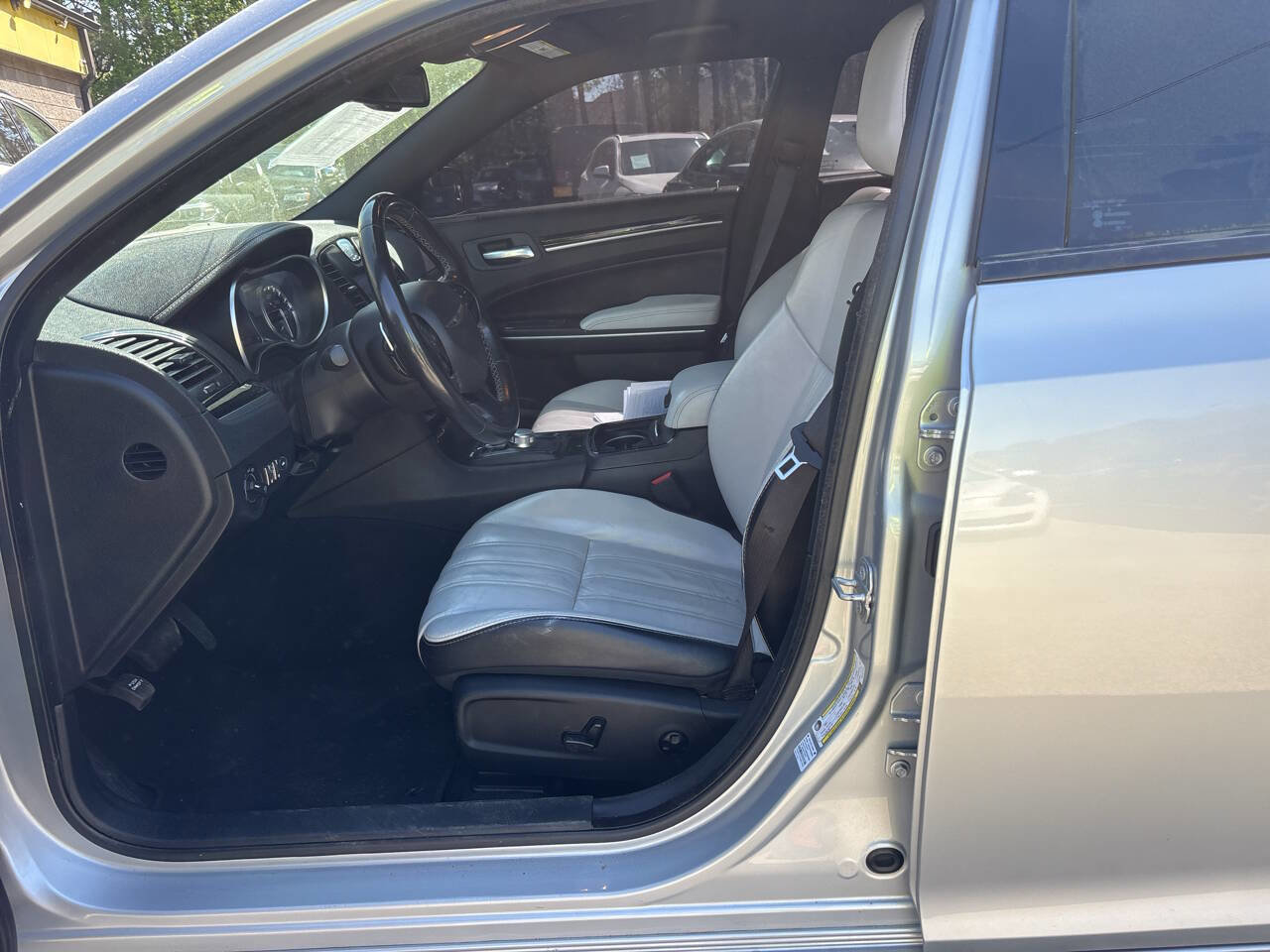 Used 2021 Chrysler 300 S image 11