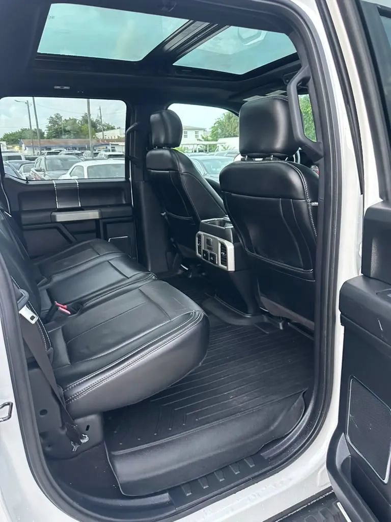 Used 2018 Ford F150 Lariat w/ Equipment Group 502A Luxury AWD/4WD image 14