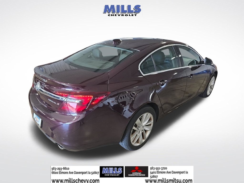 Used 2017 Buick Regal Premium FWD image 5