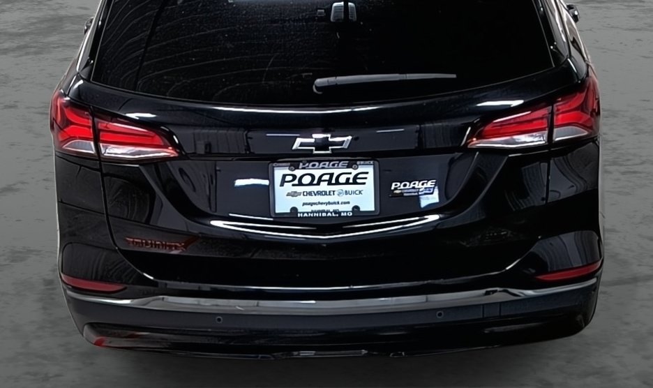 Used 2023 Chevrolet Equinox Premier AWD/4WD image 11