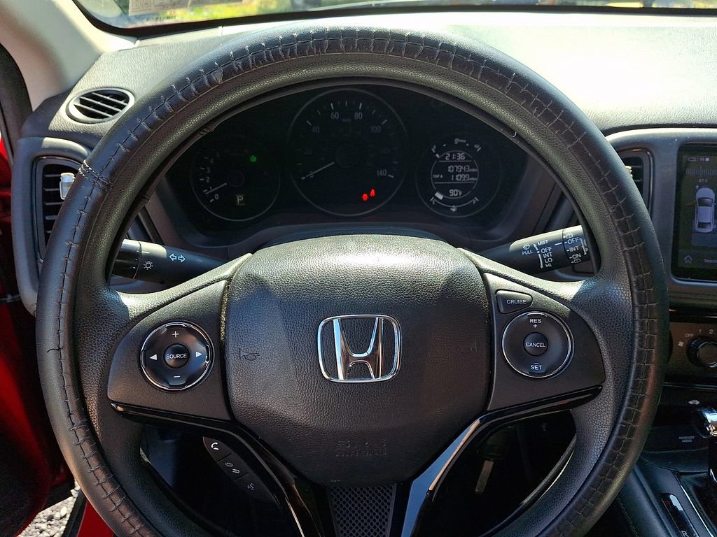 Used 2016 Honda HR-V LX image 18