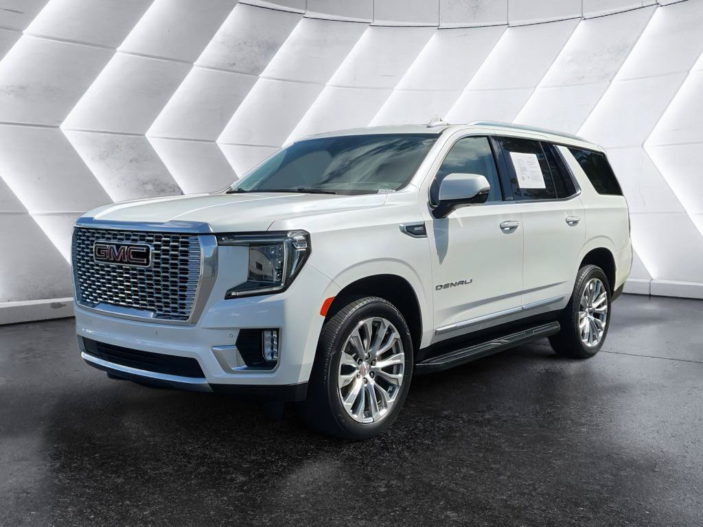 Used 2024 GMC Yukon Denali AWD/4WD image 3