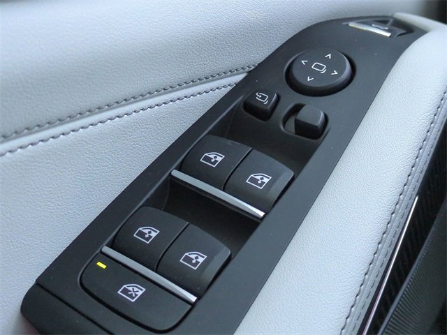 Used 2026 BMW X5 M60i image 24