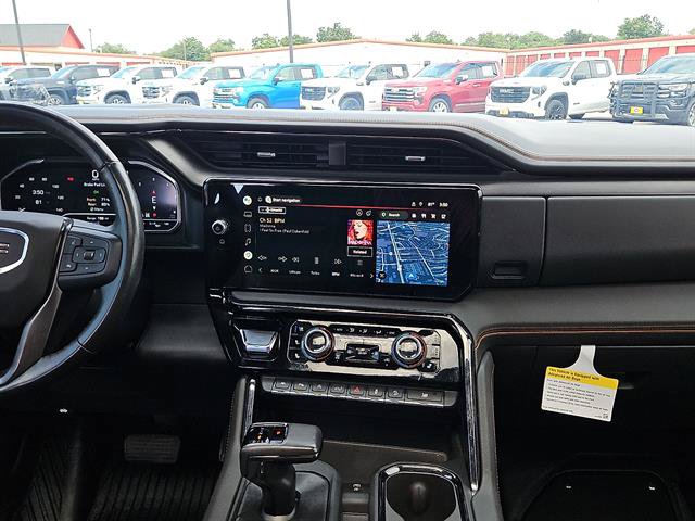 Used 2022 GMC Sierra 1500 AT4 w/ AT4 Premium Package AWD/4WD image 10