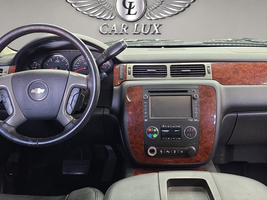 Used 2014 Chevrolet Tahoe LTZ image 13