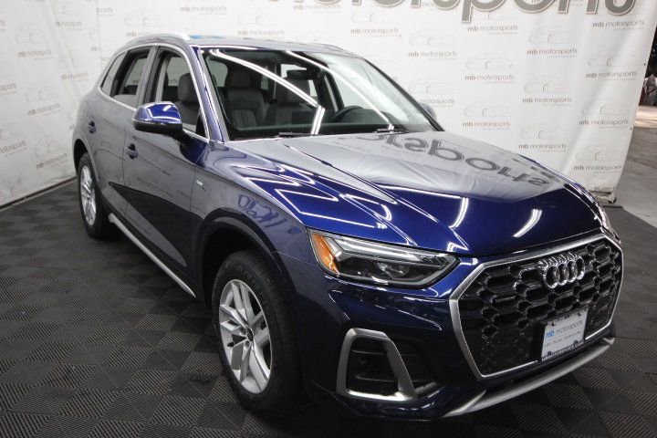 Used 2022 Audi Q5 2.0T Premium w/ Convenience Package AWD/4WD image 10