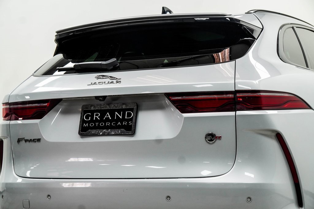 Used 2021 Jaguar F-PACE SVR image 13