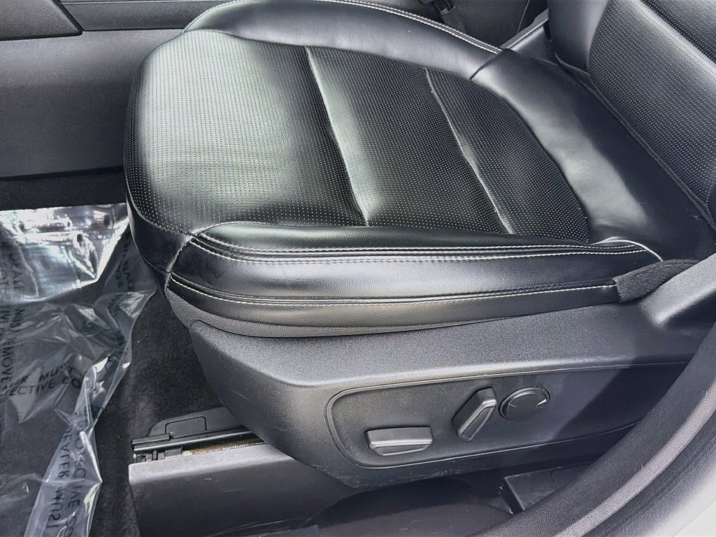 Used 2024 Ford Escape Platinum AWD/4WD image 19