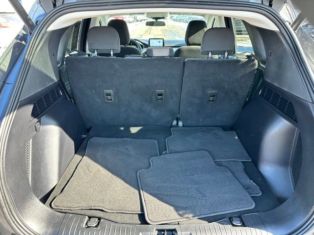 Used 2022 Ford Escape SE w/ SE Sport Appearance Package AWD/4WD image 7