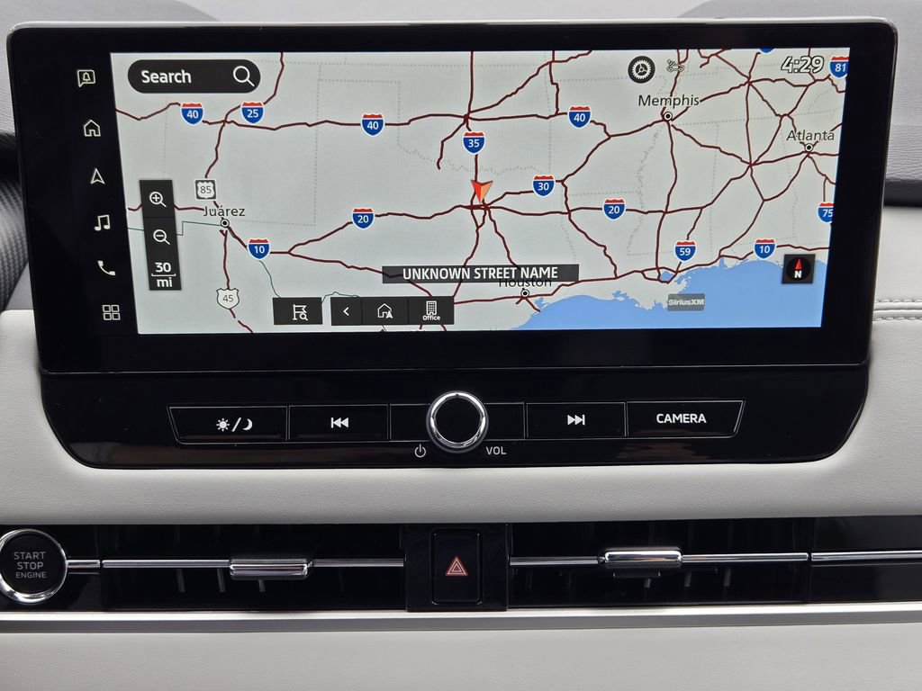 New 2026 Mitsubishi Outlander LE image 13