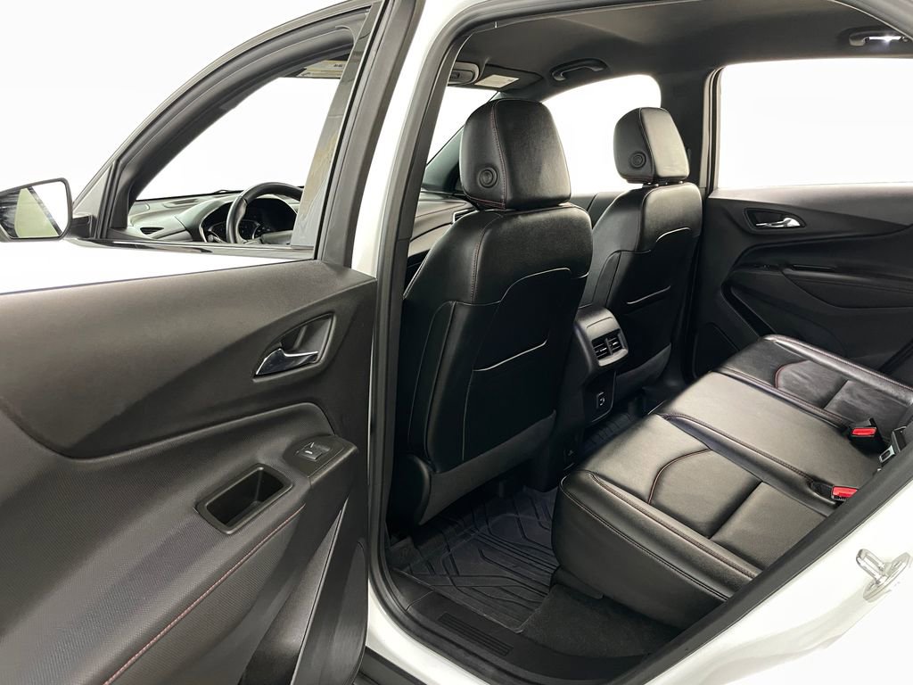 Certified 2024 Chevrolet Equinox RS w/ RS Leather Package FWD image 43