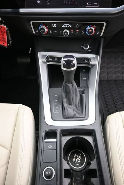 Used 2022 Audi Q3 2.0T Premium AWD/4WD image 16