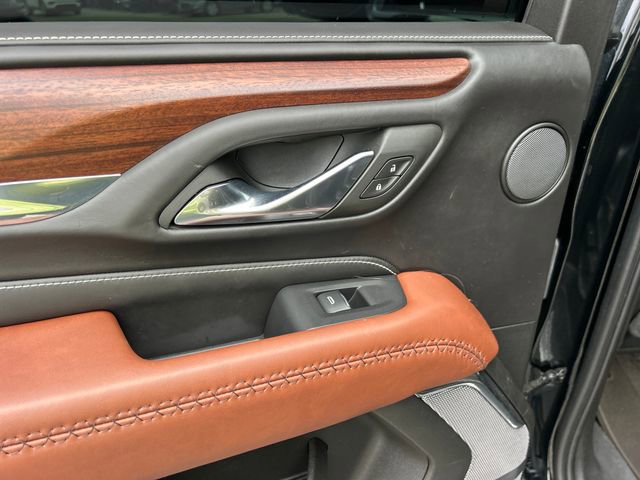 Used 2023 GMC Yukon Denali Ultimate image 44