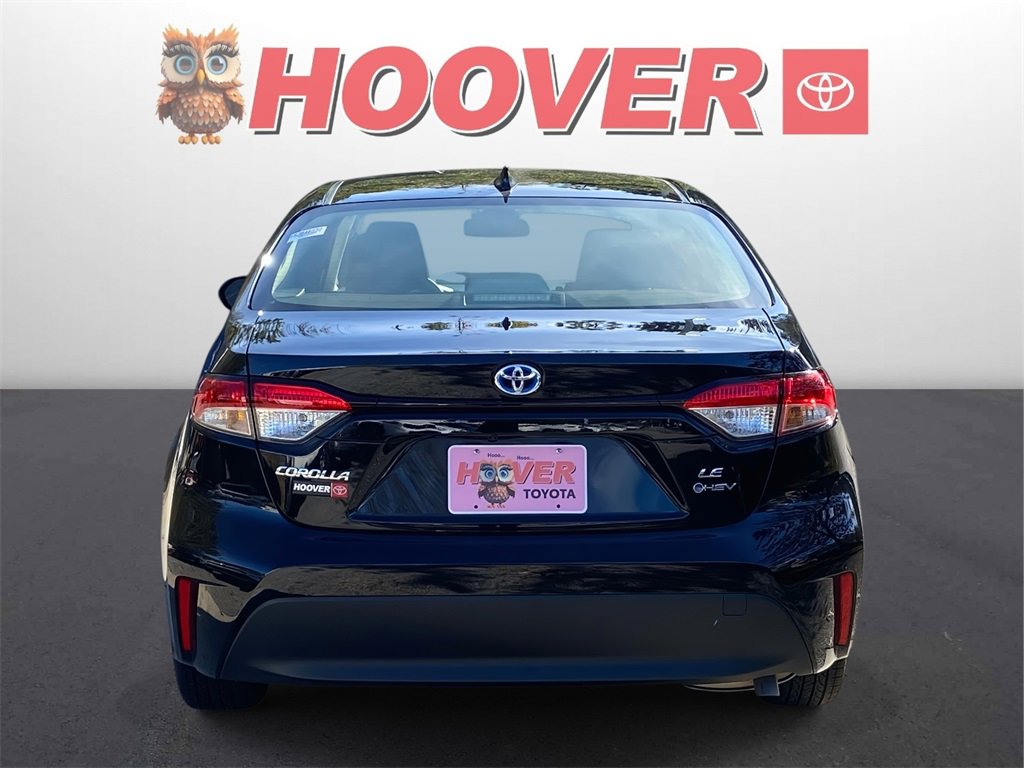 Used 2025 Toyota Corolla LE image 3