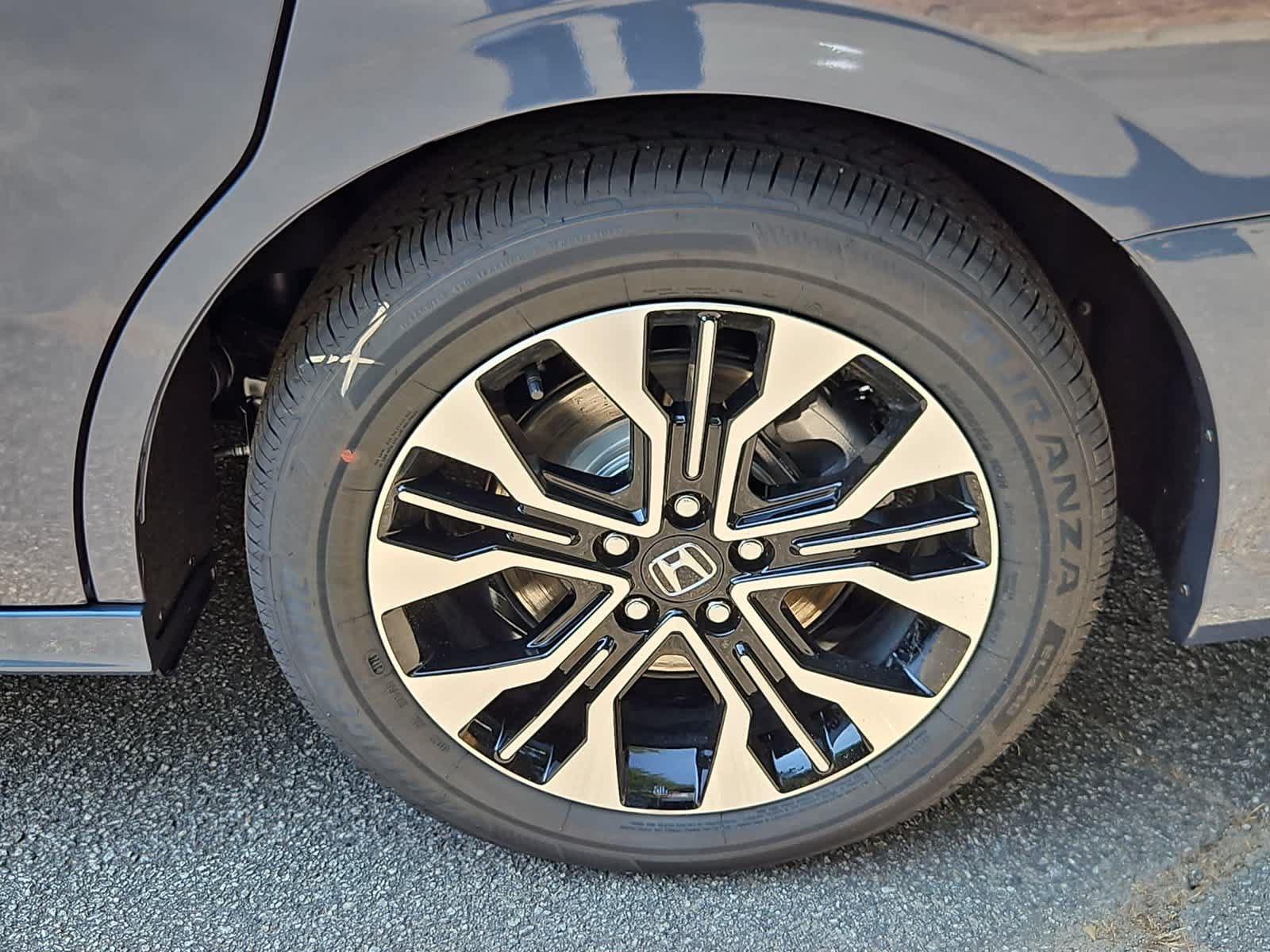 New 2027 Honda Odyssey Elite image 7