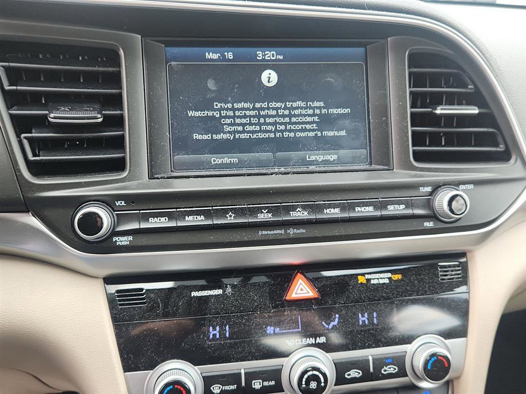 Used 2020 Hyundai Elantra SEL w/ Cargo Package (C1) image 16