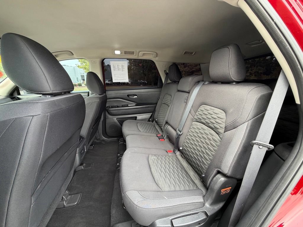 Certified 2022 Nissan Pathfinder SV FWD image 25