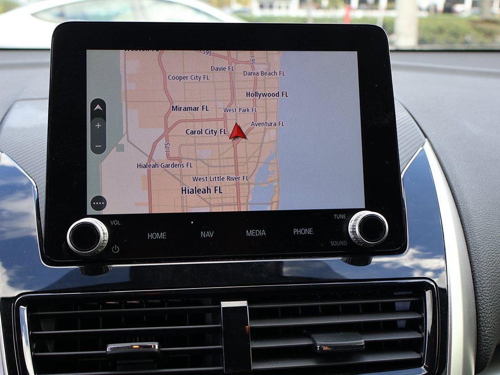 Used 2023 Mitsubishi Eclipse Cross SE image 44