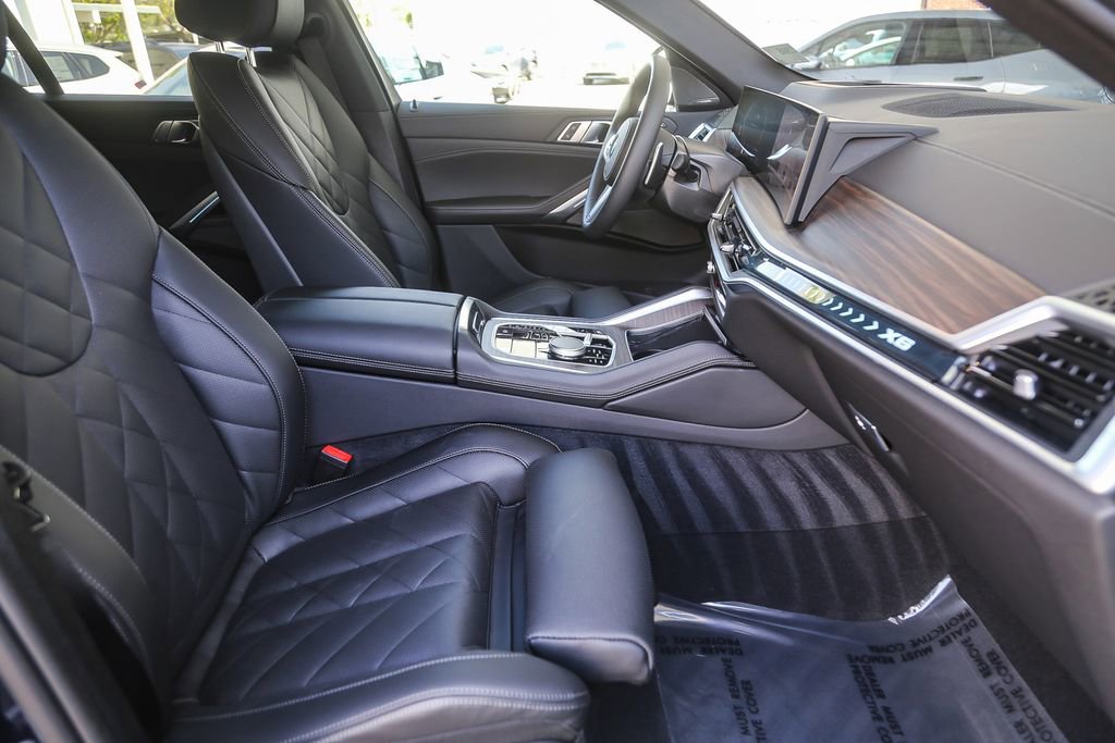 Used 2026 BMW X6 xDrive40i w/ Premium Package AWD/4WD image 13