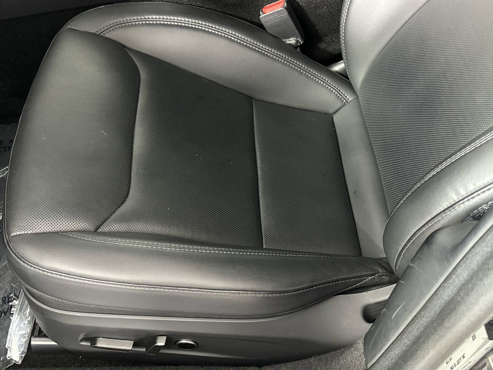 Used 2024 Tesla Model 3 Standard Range RWD image 12