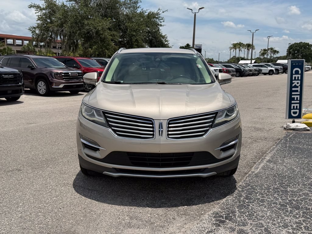 Used 2015 Lincoln MKC FWD w/ Equipment Group 101A Select image 9