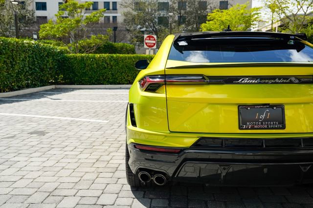 Used 2023 Lamborghini Urus Performante image 23