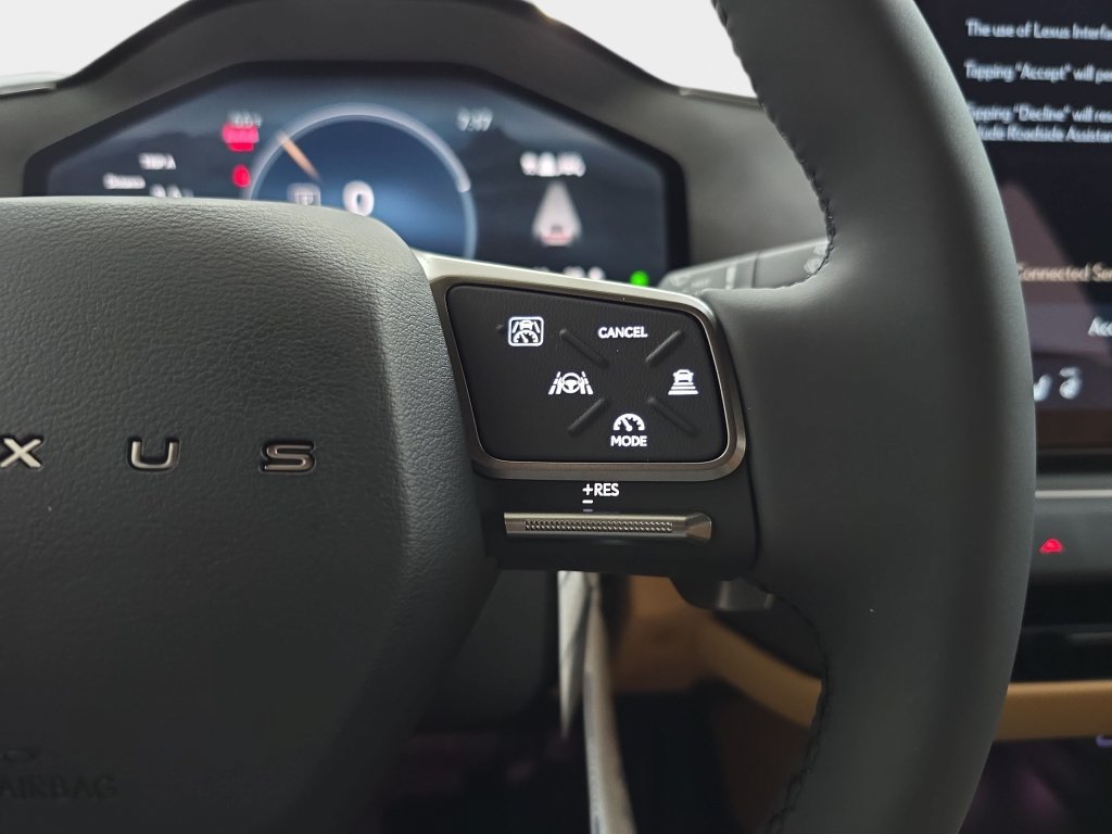 New 2026 Lexus ES 500e w/ Convenience Package AWD/4WD image 18