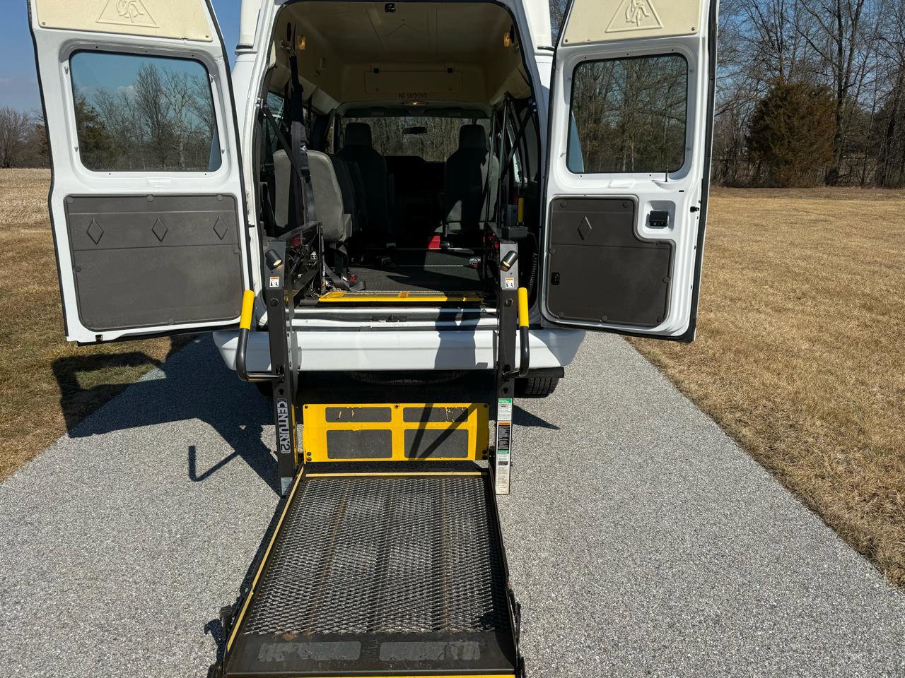 Used 2012 Ford E-250 and Econoline 250 w/ PWR Group image 12