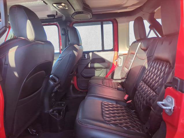 Used 2020 Jeep Wrangler Unlimited Sahara w/ Uconnect 4C Nav & Sound Group image 22